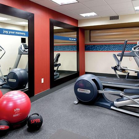 Hampton Inn Memphis / Саутгейвен Екстер'єр фото