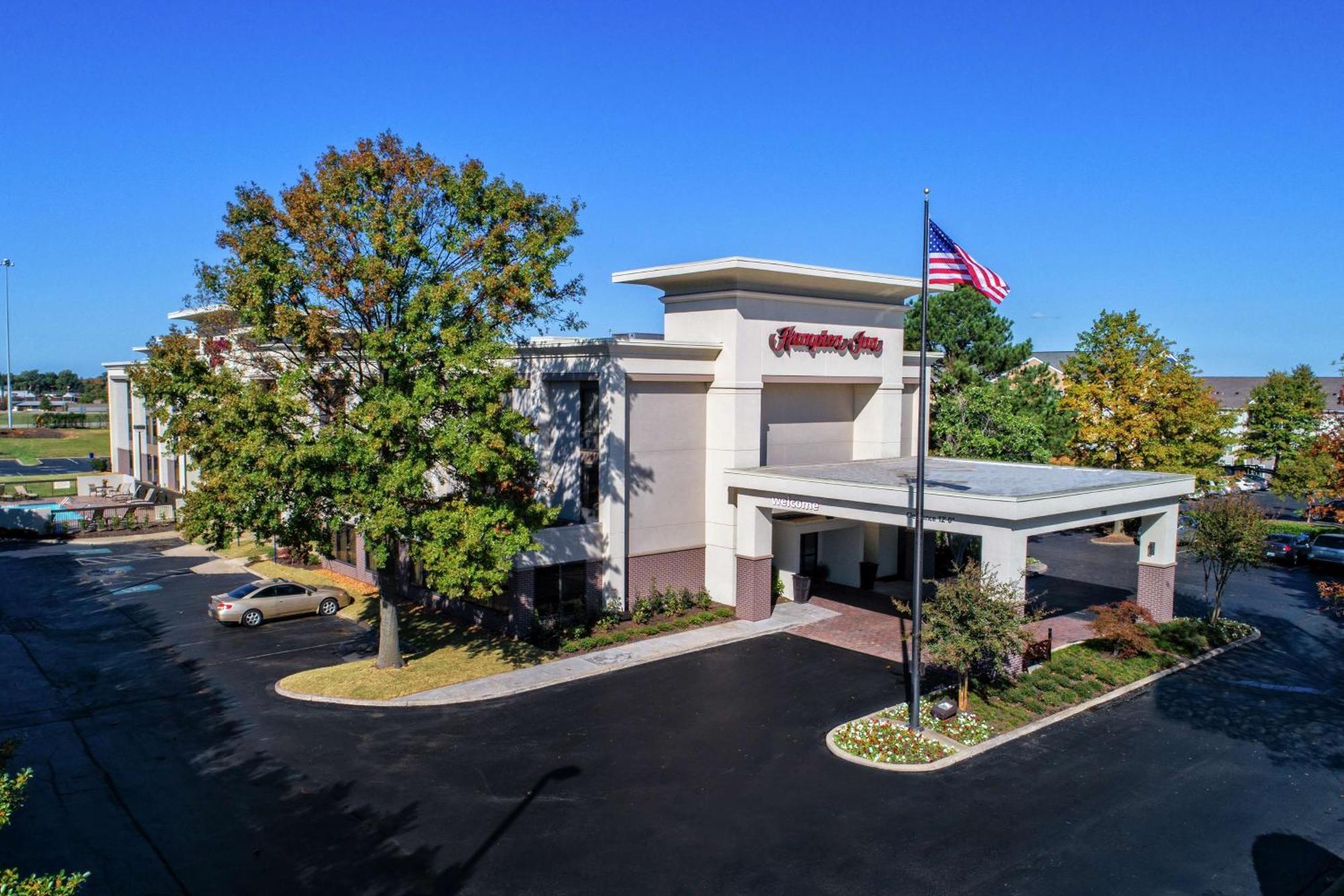 Hampton Inn Memphis / Саутгейвен Екстер'єр фото
