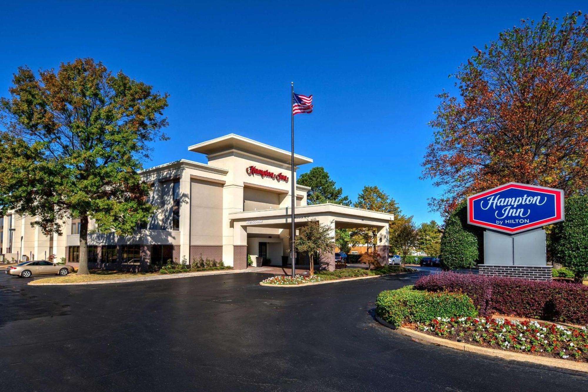 Hampton Inn Memphis / Саутгейвен Екстер'єр фото